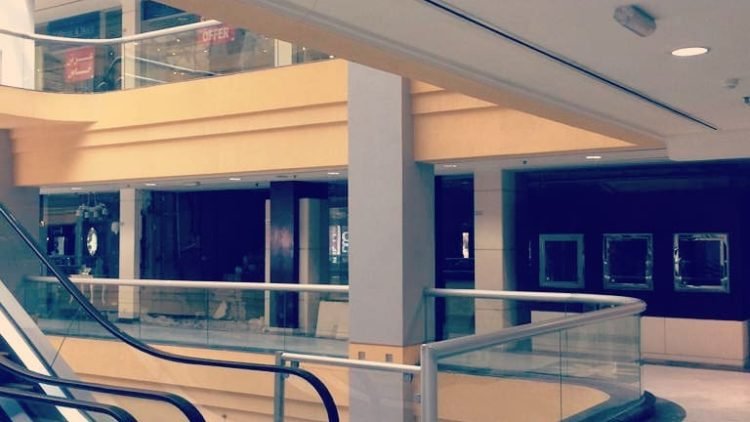 فرص تجارية في The Walk