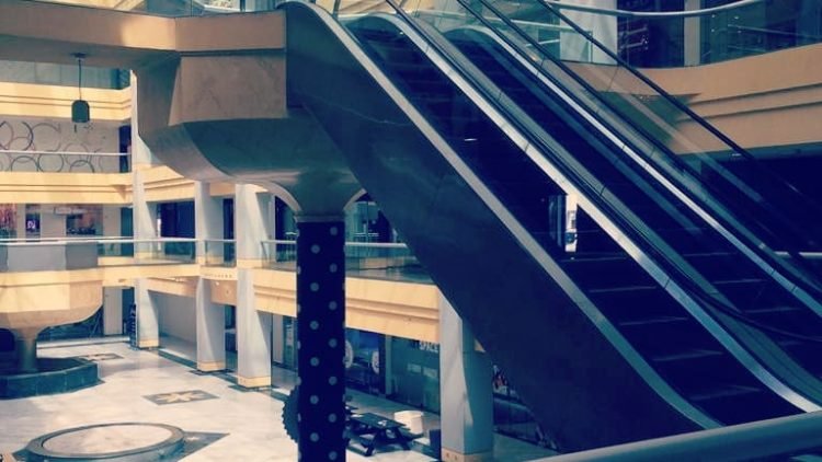 حيث المتعة والترفيه في The Walk